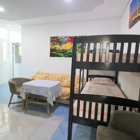Apartment Andy *
