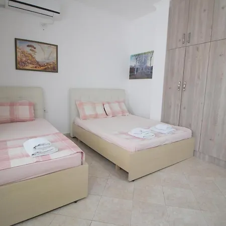 Andy Apartment